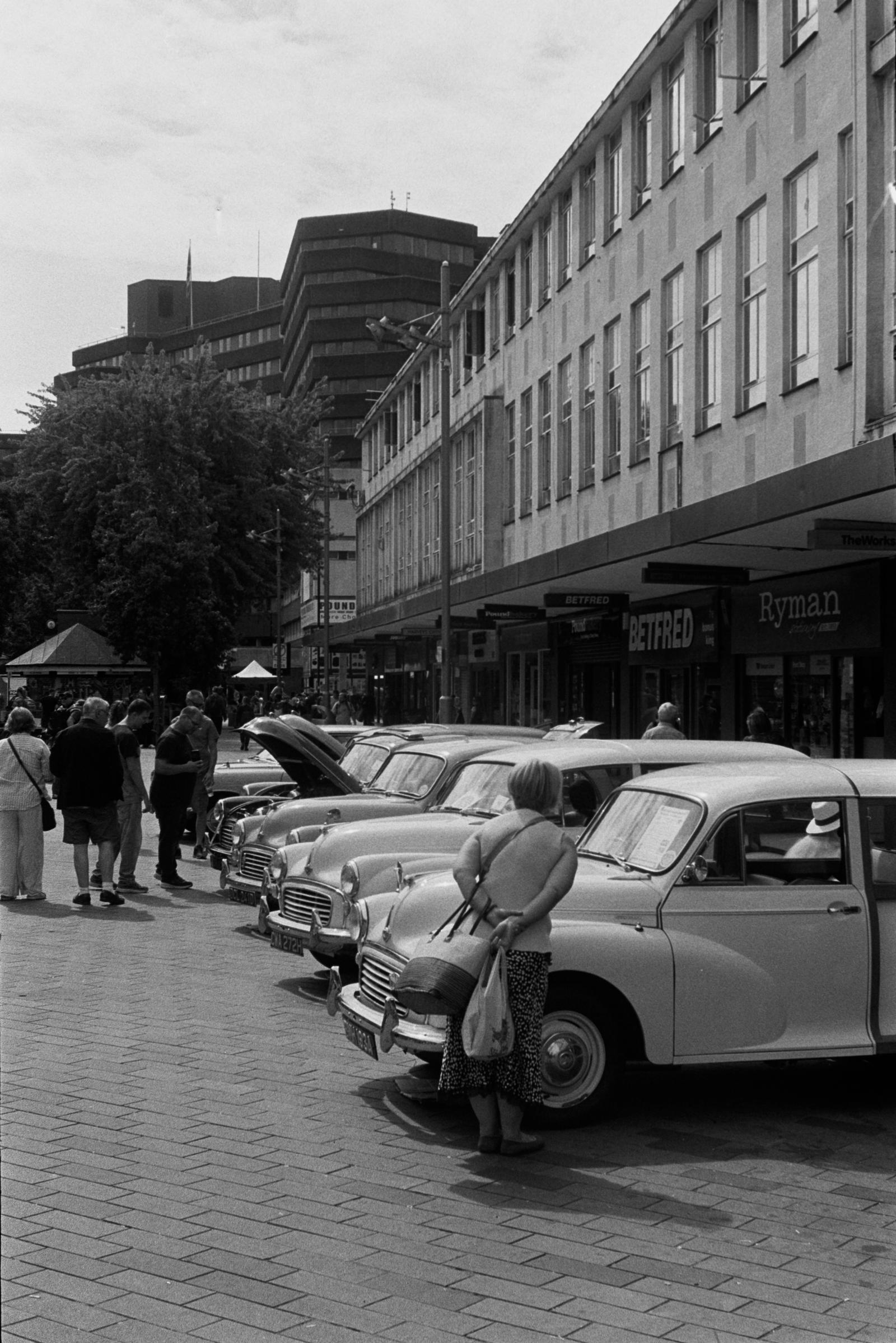 Lots of Morris Minors